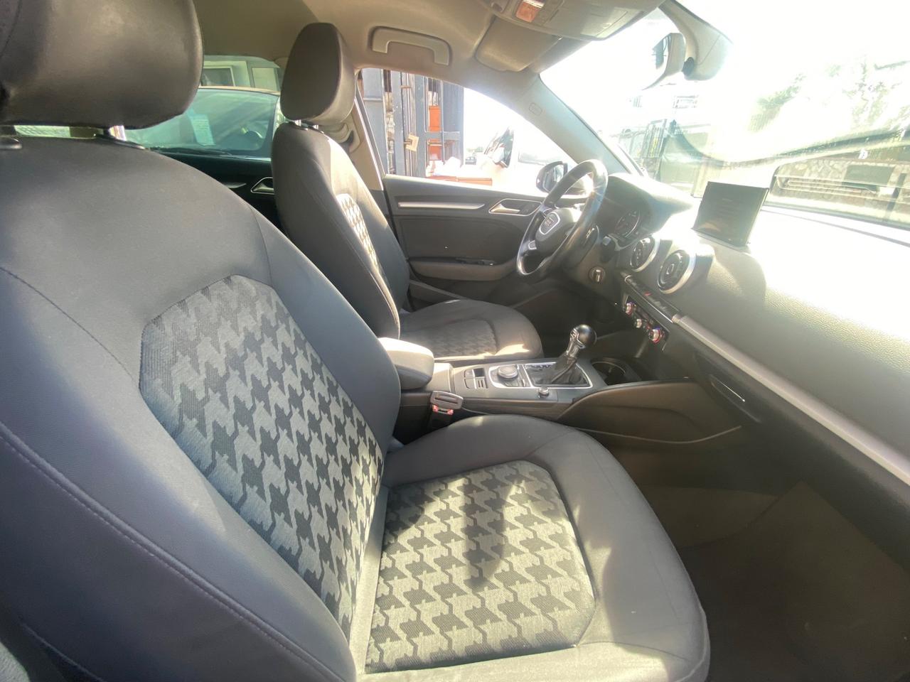 Audi A3 1.6 TDI ultra Attraction