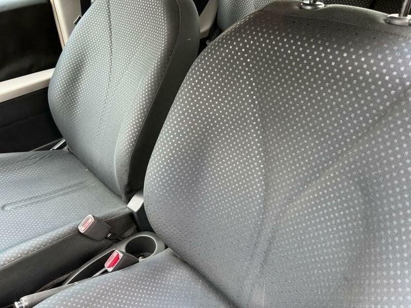 Toyota Yaris Yaris 3p 1.3 dual Sol