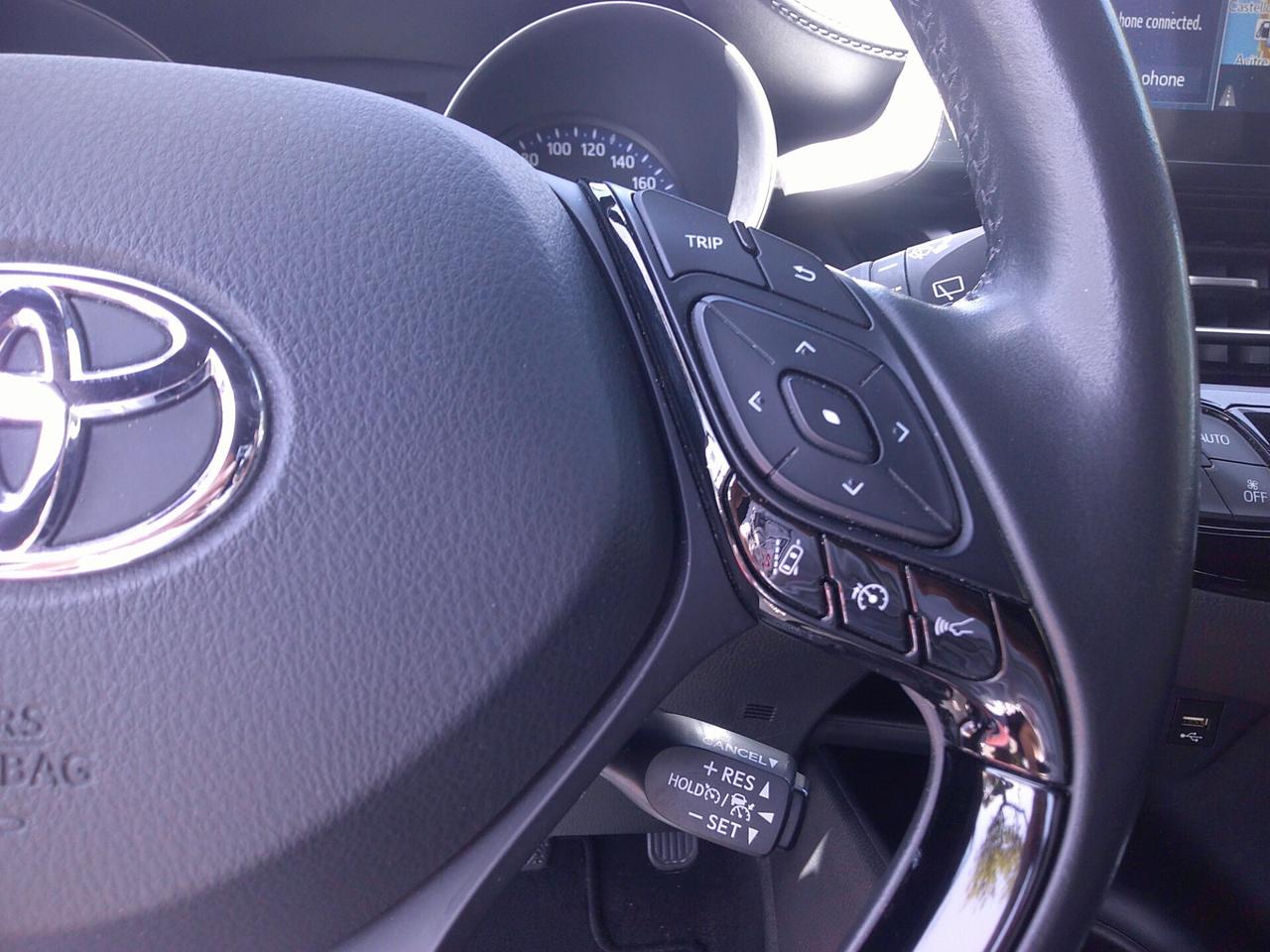 Toyota C-HR 1.8 Hybrid E-CVT Active