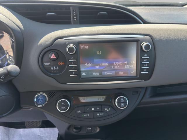 TOYOTA Yaris 1.5 Hybrid 5 porte Cool