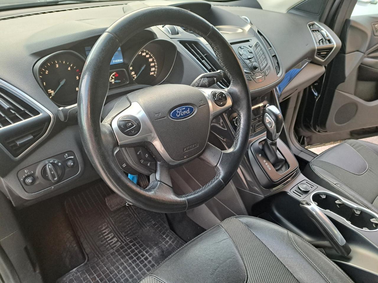 Ford Kuga 2.0 TDCI 163 CV 4WD Powershift Titanium