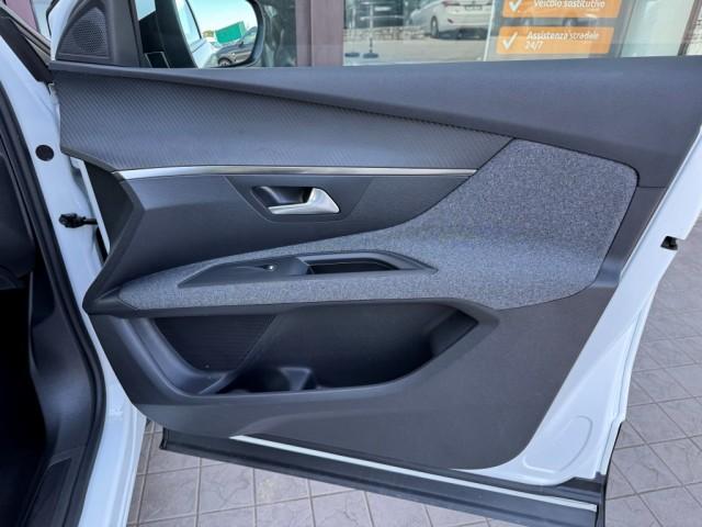 Peugeot 3008 1.5 bluehdi Business s&s 130cv eat8