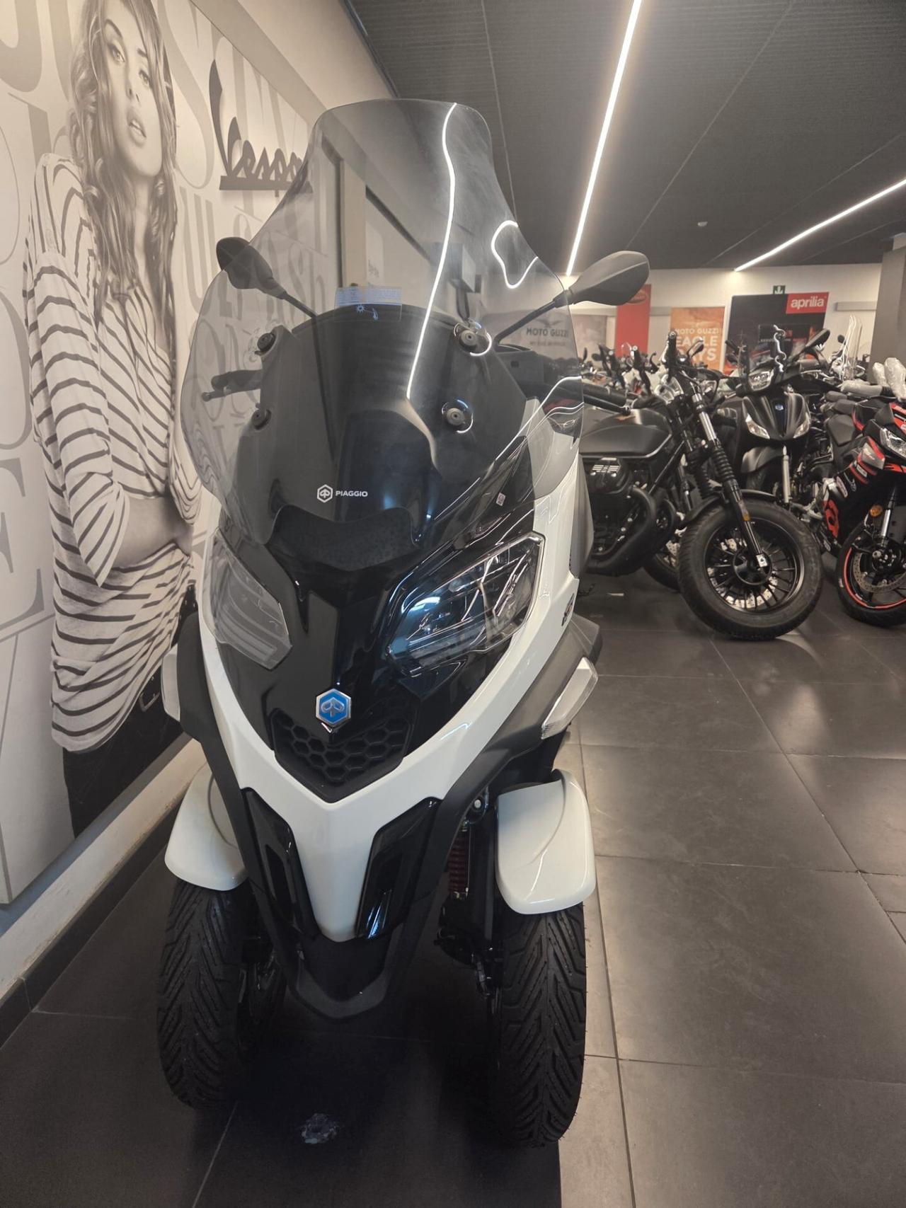 Piaggio MP3 400 hpe E5+