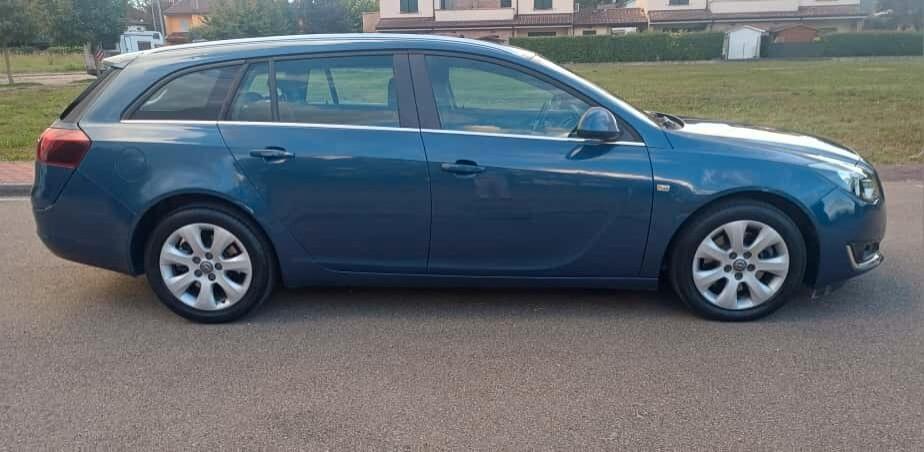Opel Insignia 2.0 CDTI 140CV Ecopower 104gr. Sports Tourer Cosmo Business