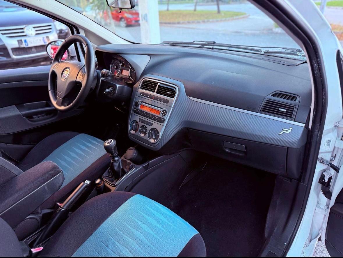 Fiat Grande Punto 1.4 5 porte Active Natural Power