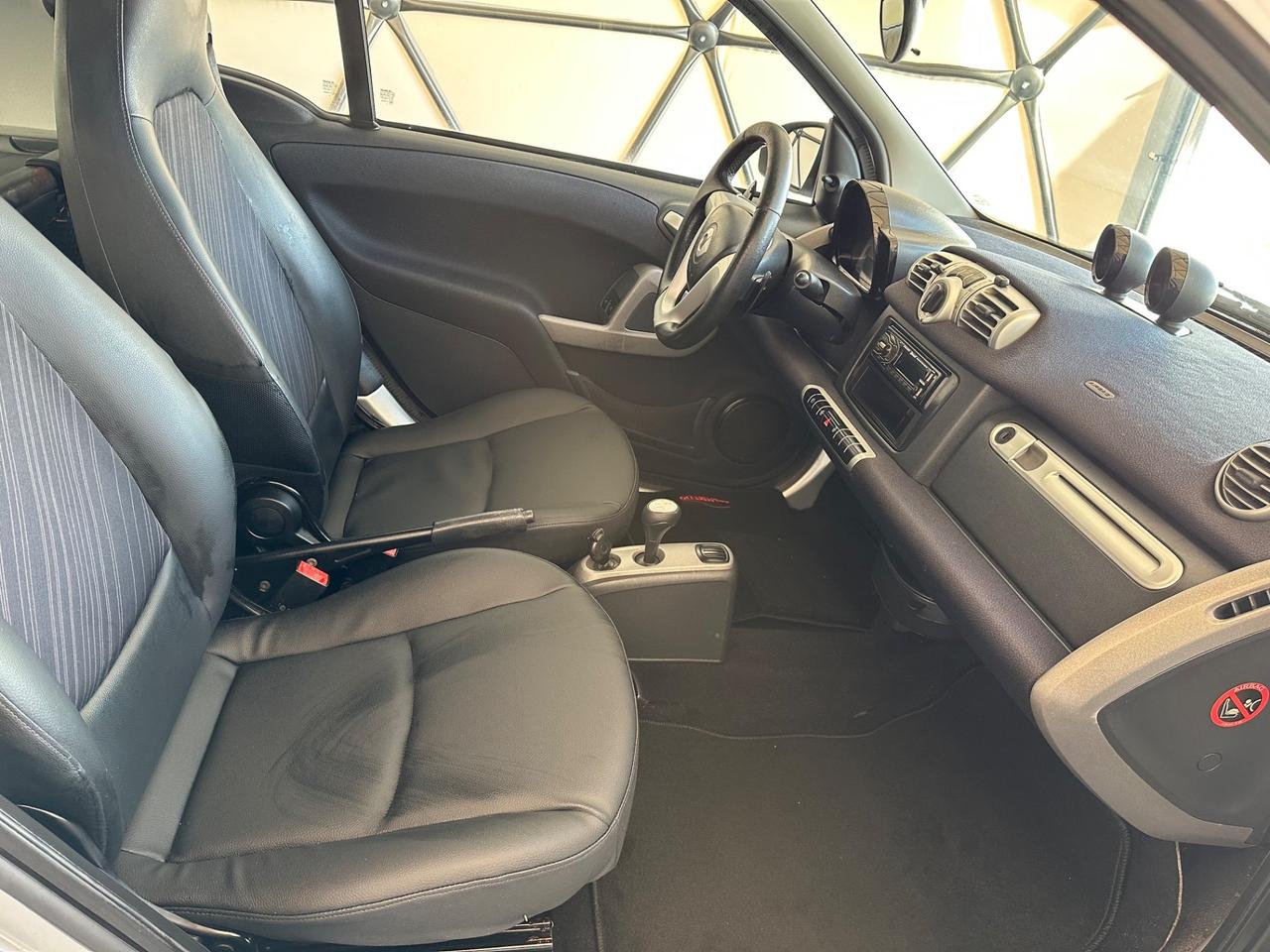 Smart ForTwo 800 40 kW coupé passion cdi IDROGUIDA E 24 mesi di garanzia