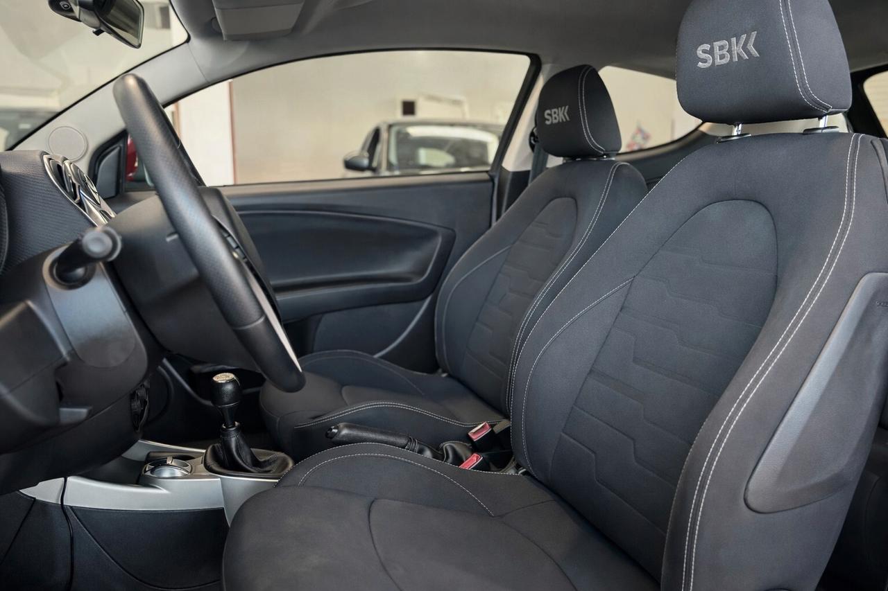 Alfa Romeo MiTo 1.3 jtdm SBK *GANCIO TRAINO*NEOPATENTATI