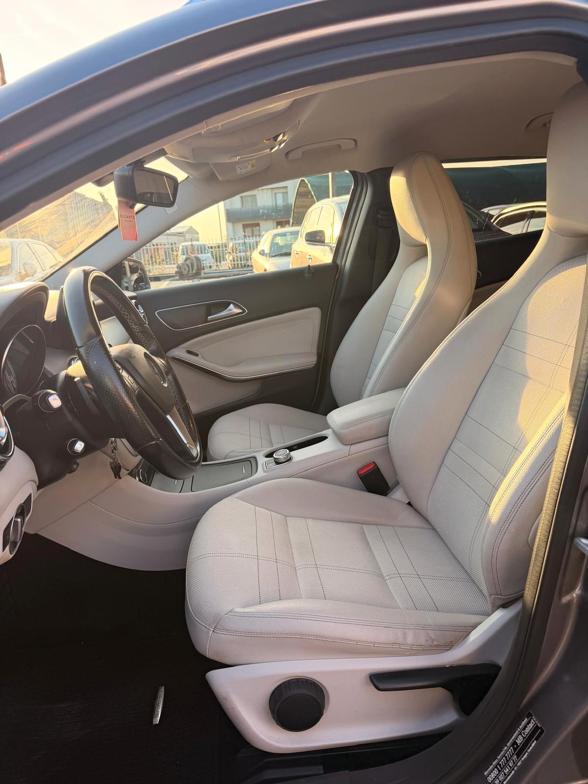 Mercedes-benz GLA 200 CDI Automatic Sport