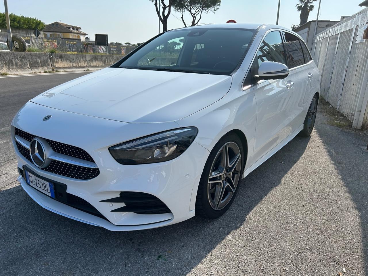 Mercedes-benz B 180 B 180 Automatic Premium