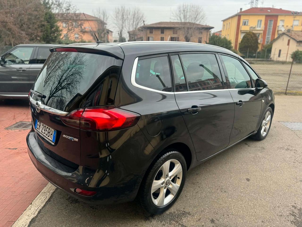 Opel Zafira Anno 2013 1.6 Benz/Metano 7 POSTI