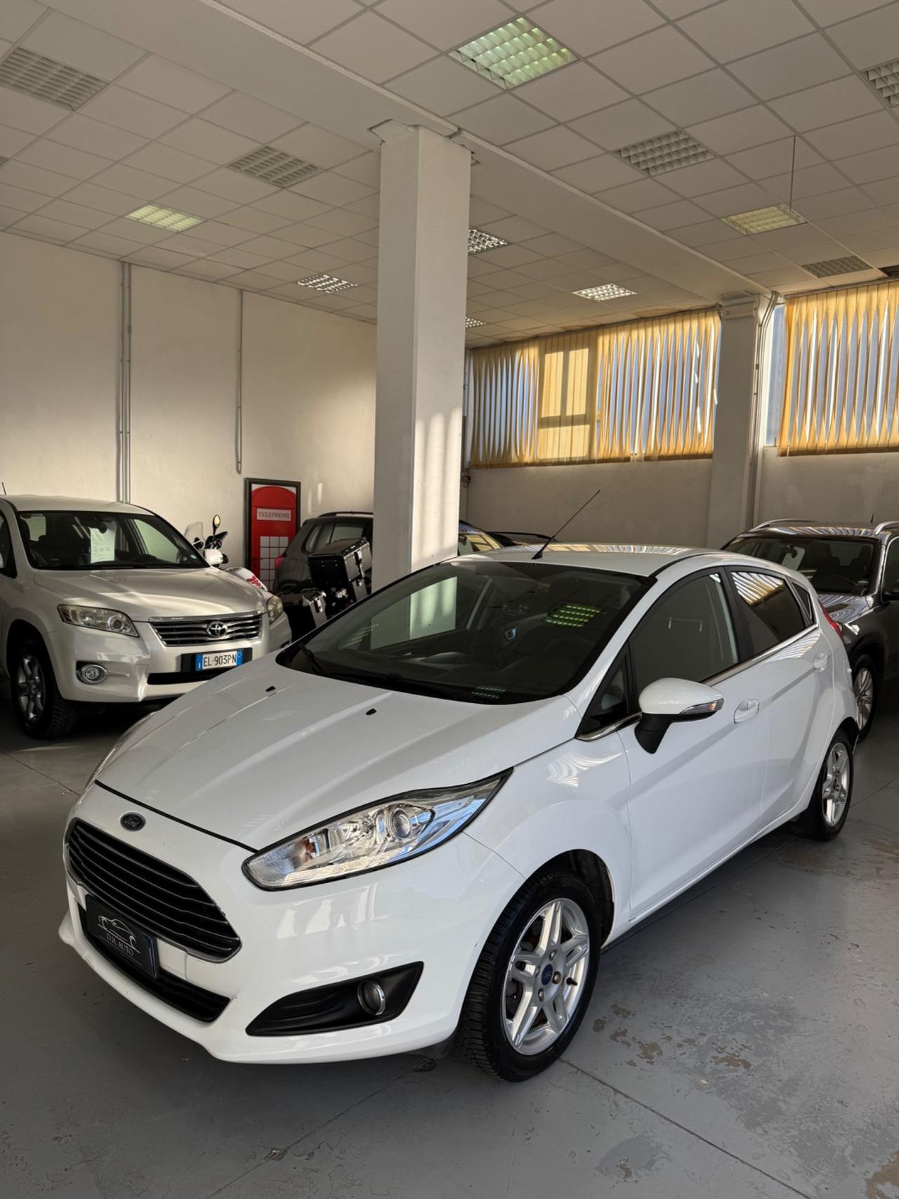 Ford Fiesta 1.5 TDCi 75CV 5 porte Titanium