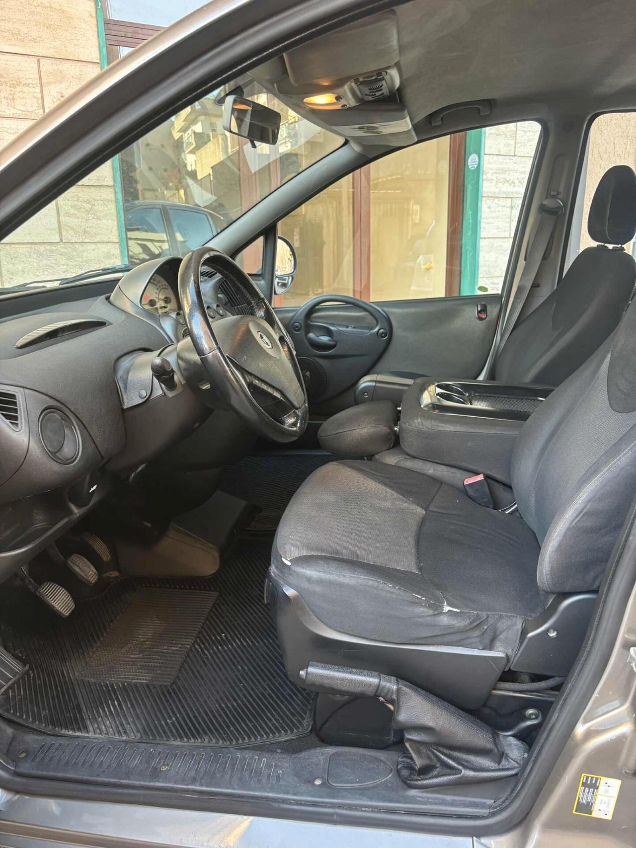 Fiat Multipla 1.9 MJT Active