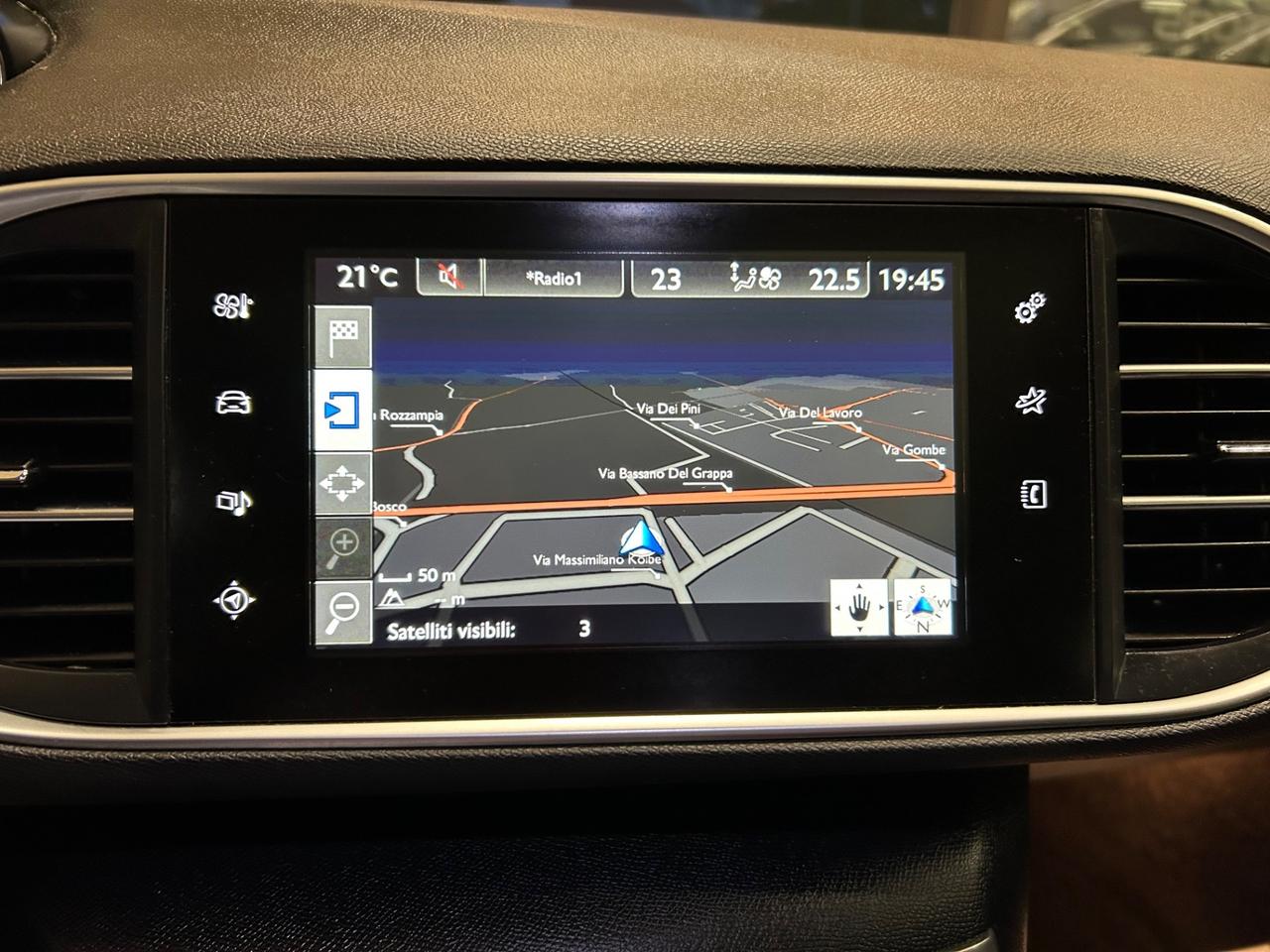 Peugeot 308- 2017 1.2 PureTech Turbo 130 CV 130.000 KM