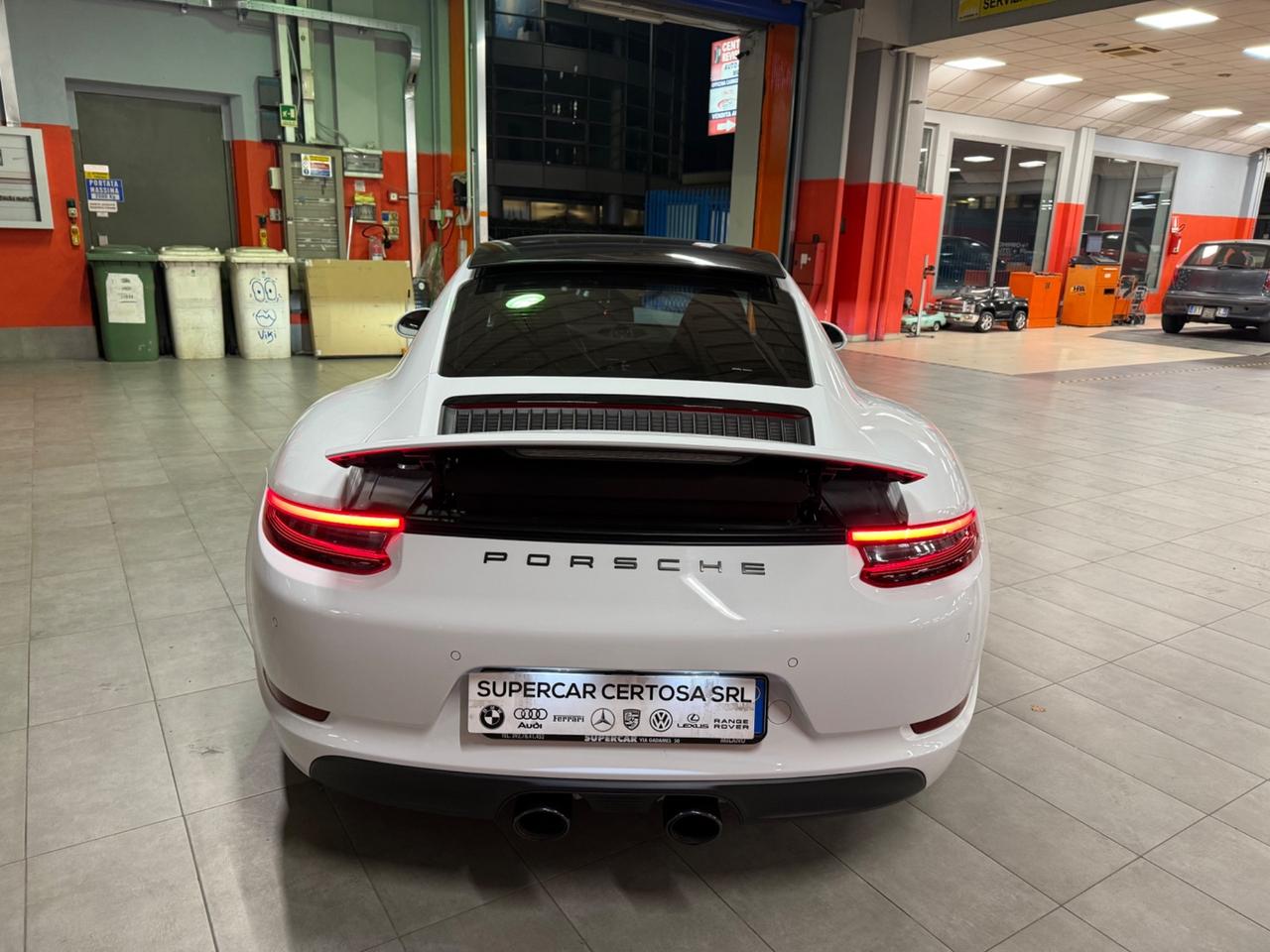 Porsche 911 3.0 Carrera GTS Coupé