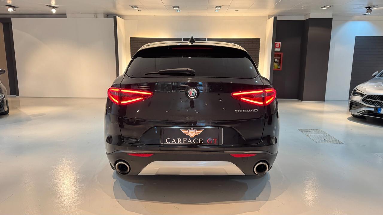 Alfa Romeo Stelvio 2.2 Turbodiesel 160CV Business - 2020