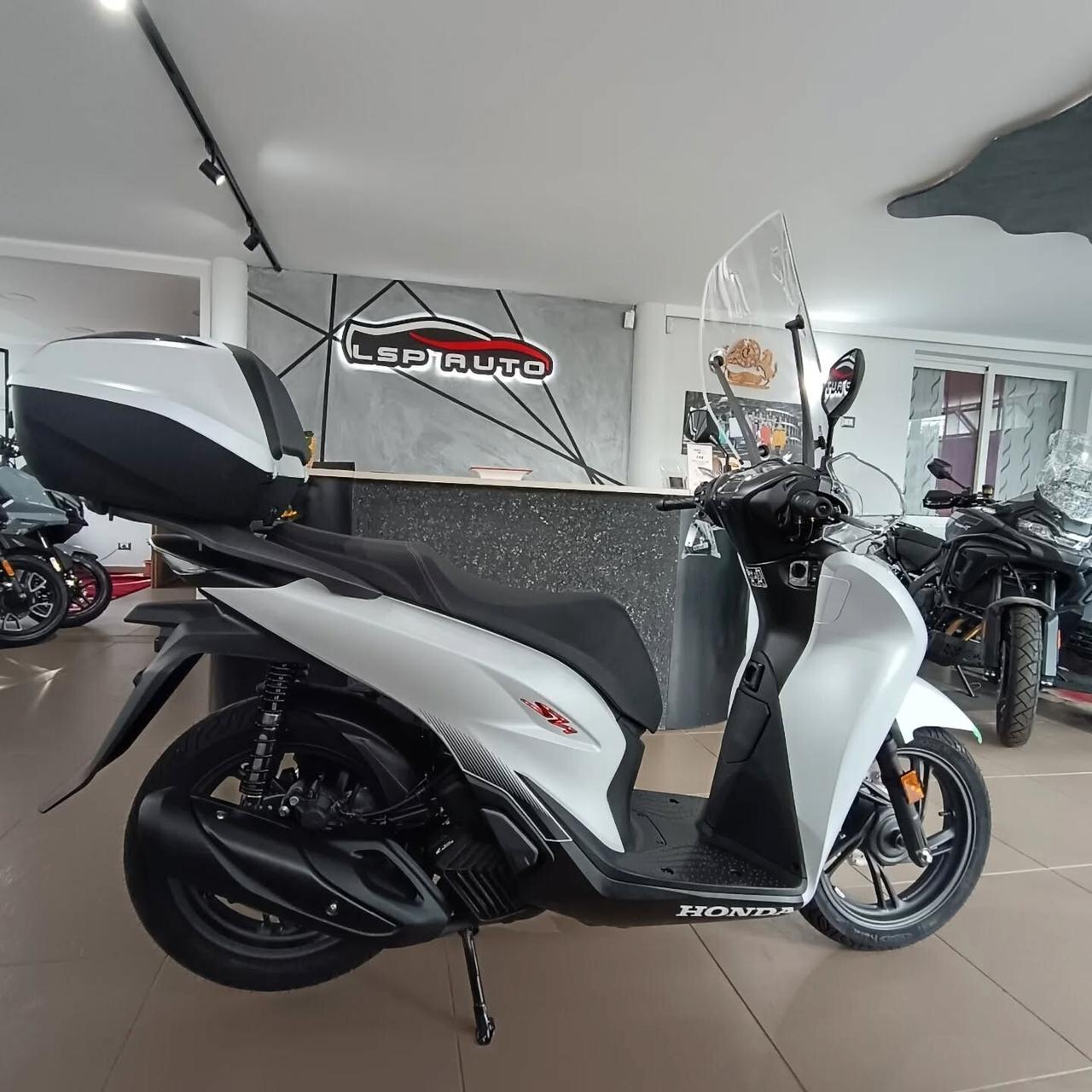 Honda SH 125 Sport NUOVI PRONTA CONSEGNA