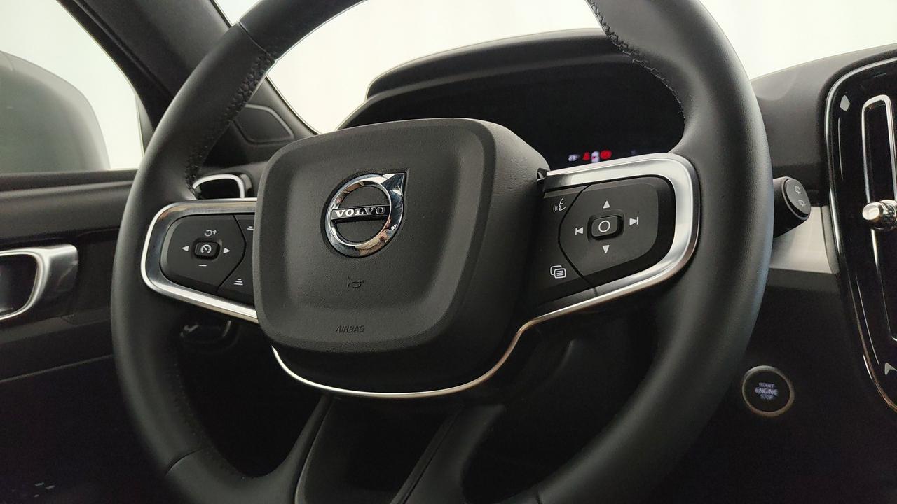 VOLVO XC40 2.0 b3 Core auto