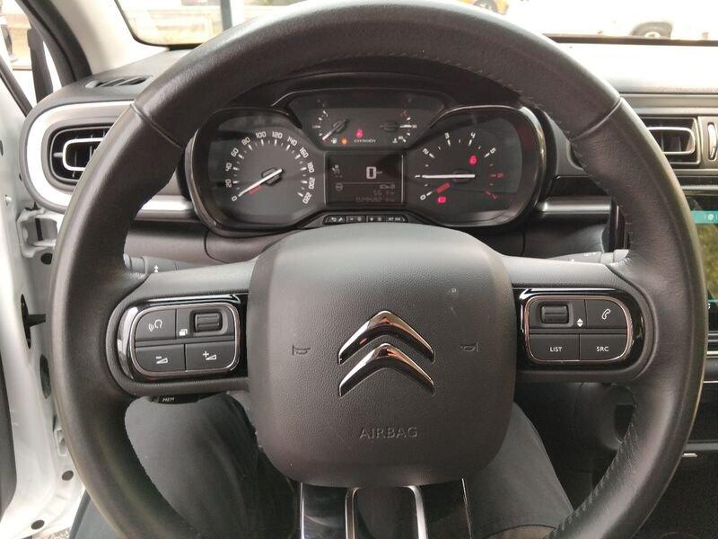 Citroën C3 III 2017 1.2 puretech Shine s&s 83cv