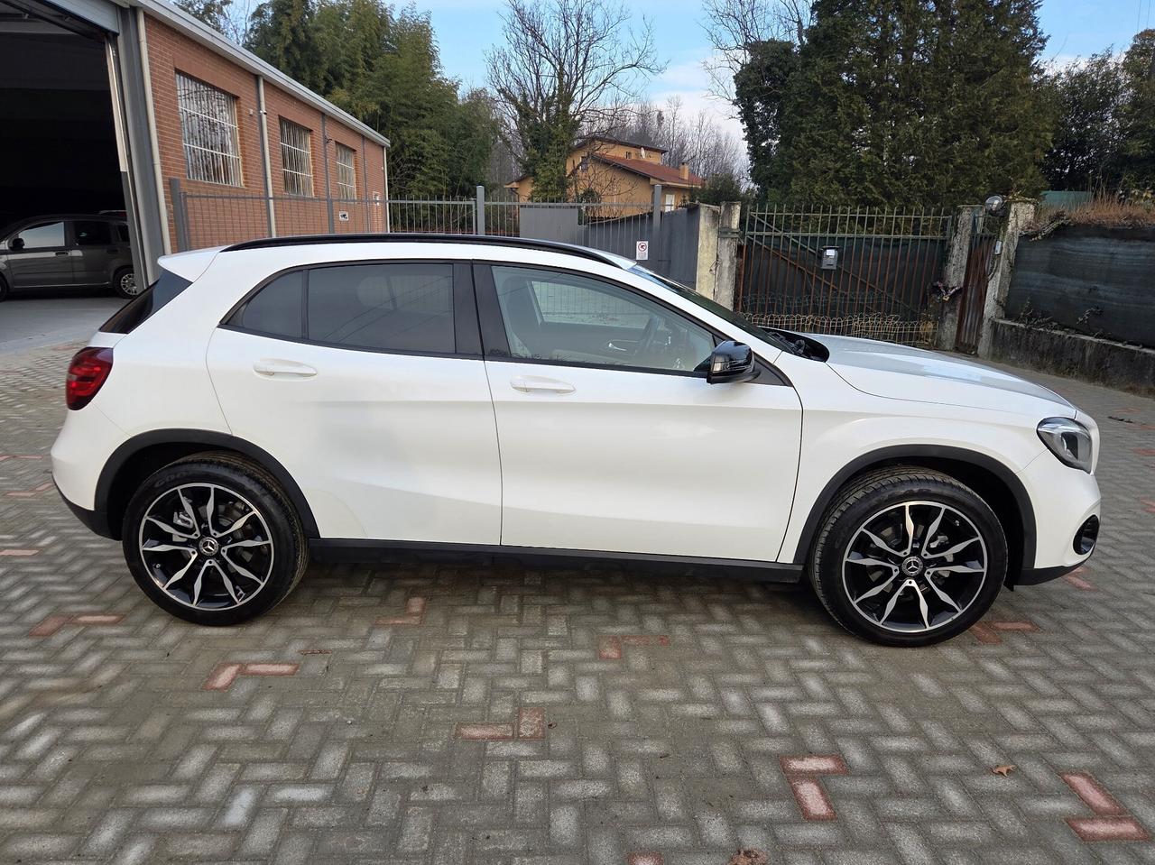 Mercedes-benz GLA 180 Automatic Sport