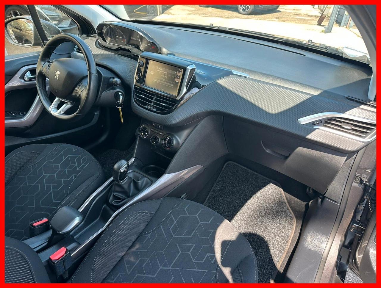 Peugeot 2008 1.2 benzina con 50mila km