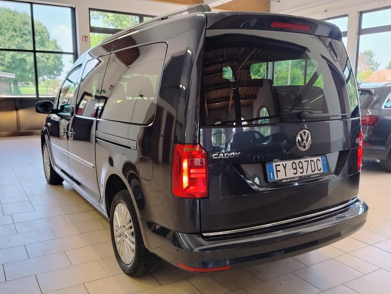 Volkswagen Caddy MAXI 2.0TDI Highline 7posti ALCANTARA CAMERA