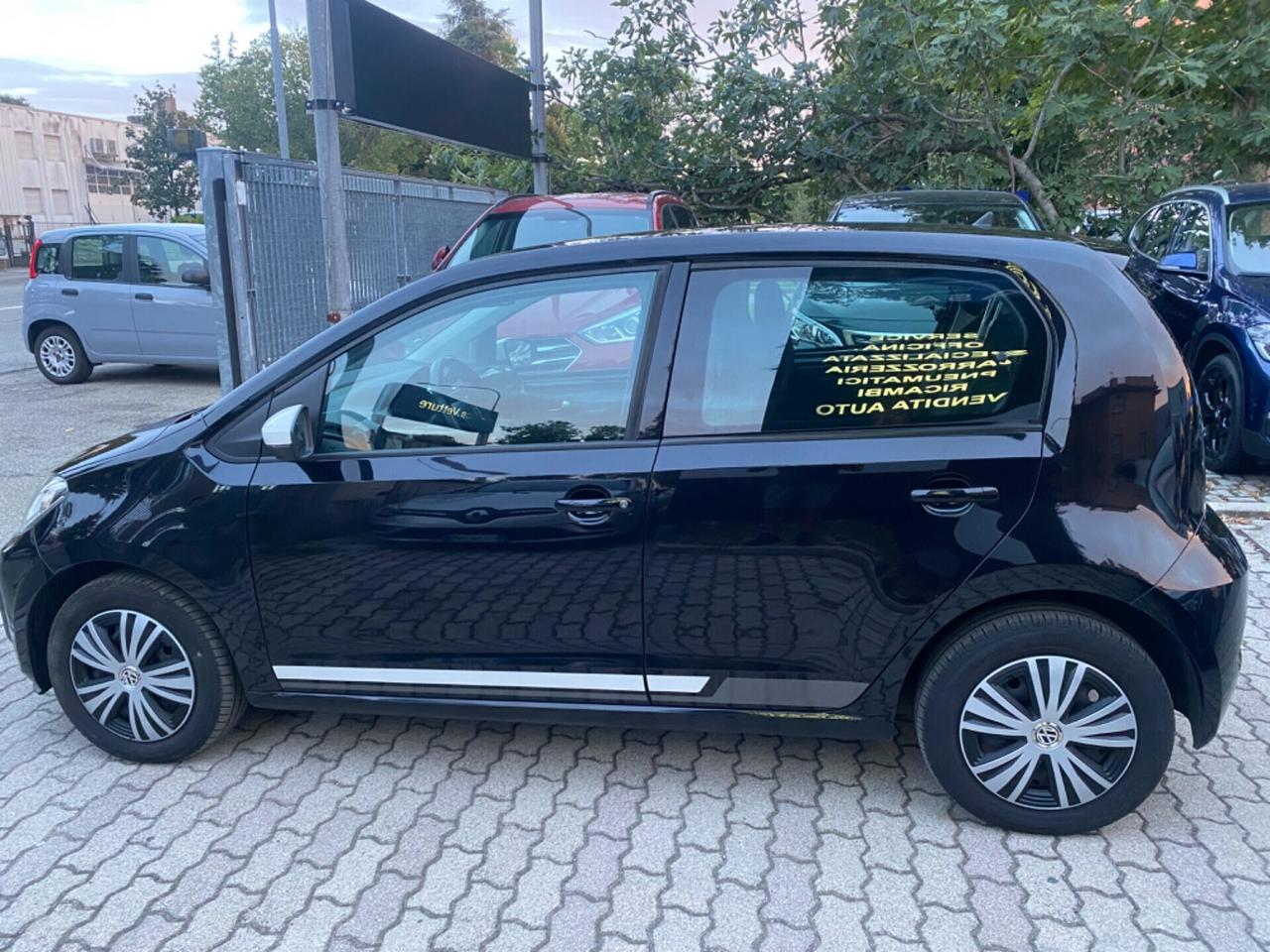 Volkswagen up! 1.0 75 CV 5p. high up!