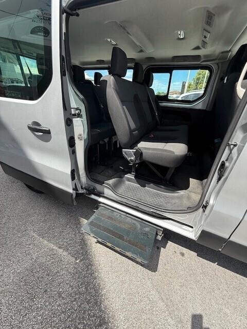 Renault Trafic T27 2.0 dCi 120CV PC-TN Zen 9 POSTI
