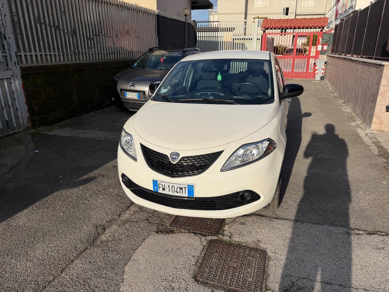 Lancia Ypsilon 1.2 69 CV 5 porte S&S Platinum