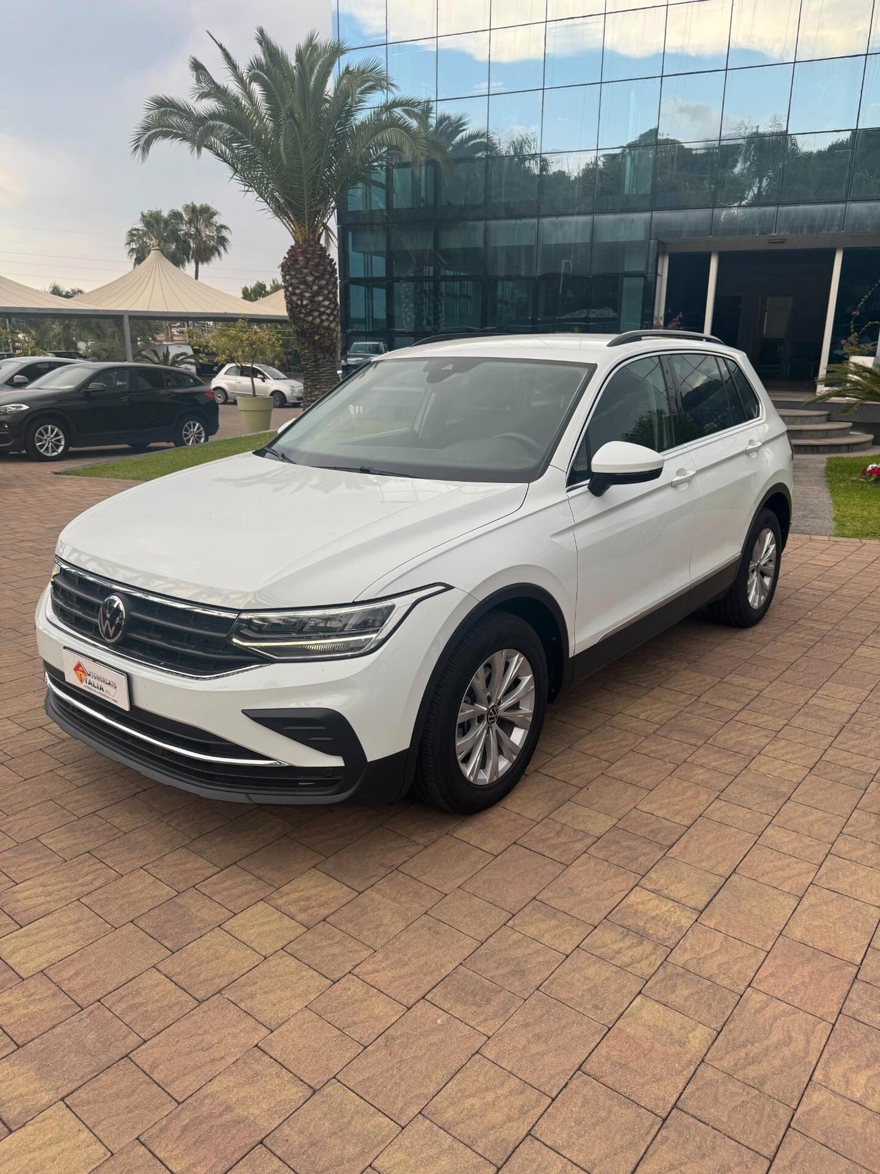 Volkswagen Tiguan 2.0 TDI 150 CV SCR DSG Elegance