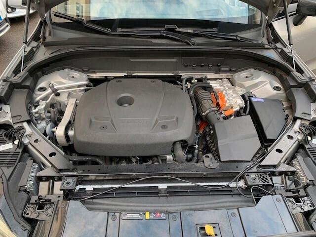 Volvo XC60 2.0 t6 recharge PLUG IN Inscription
