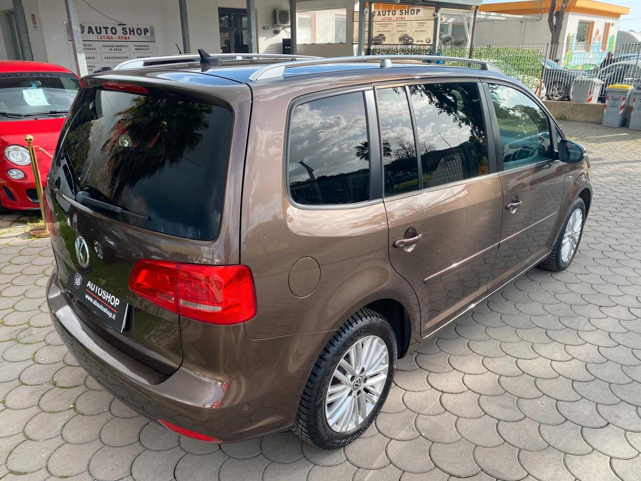 VOLKSWAGEN - Touran - 1.6 TDI Trendline BMT - FINANZIABILE - PERMUTE