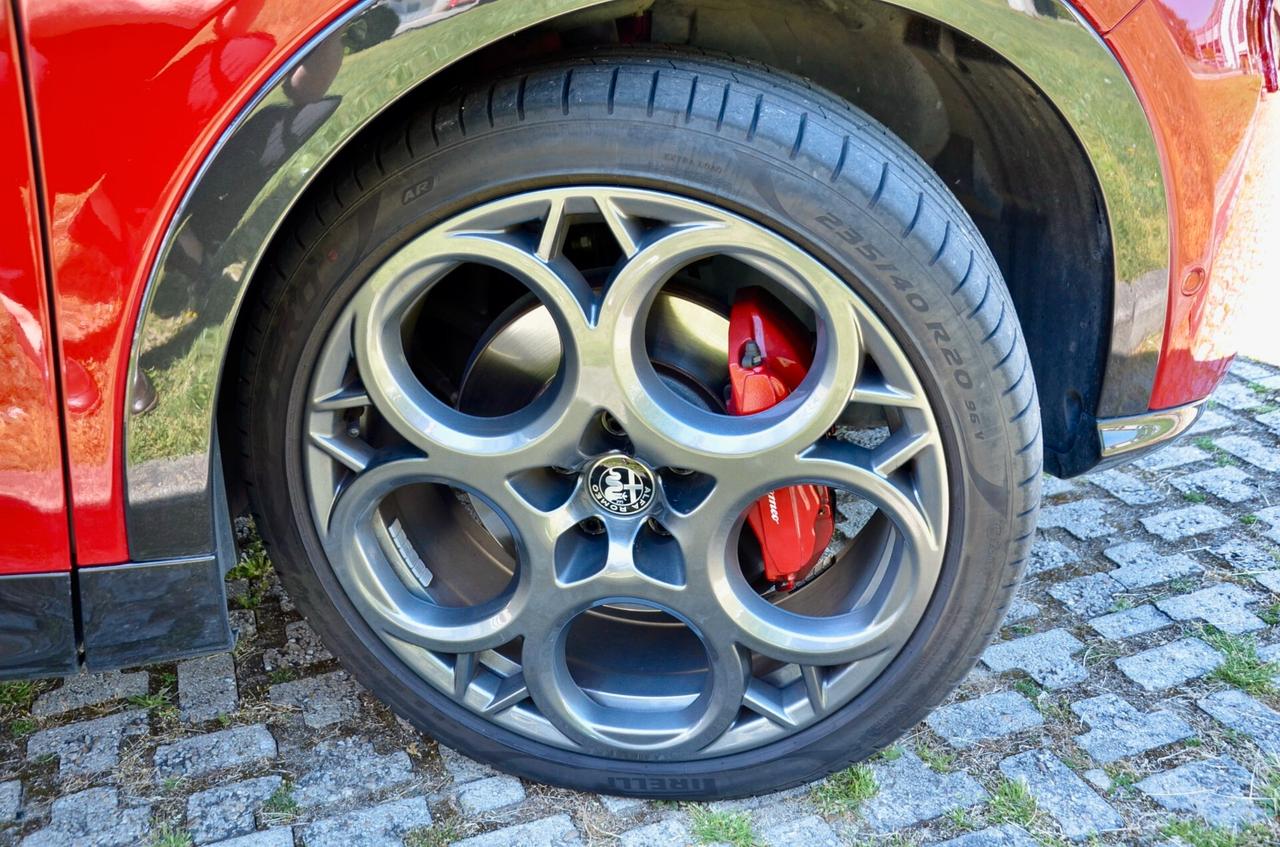 ALFA ROMEO TONALE 1.5 HYBRID MHEV SPECIALE 130cv TCT, UNICOPROPRIETARIO, SERVICE FCA, UFF ITALIANA, EURO 6D, HIGH BEAM, RETRO 360°, 20", PERMUTE