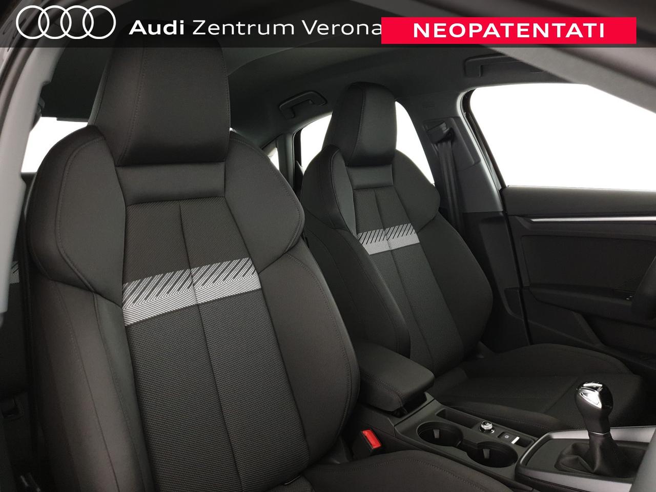 Sedan 30TFSI 116CV Business Advanced