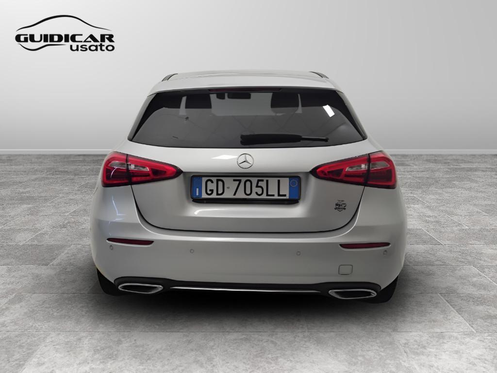 Mercedes-Benz Classe A - W177 2018 - A 180 d Executive auto