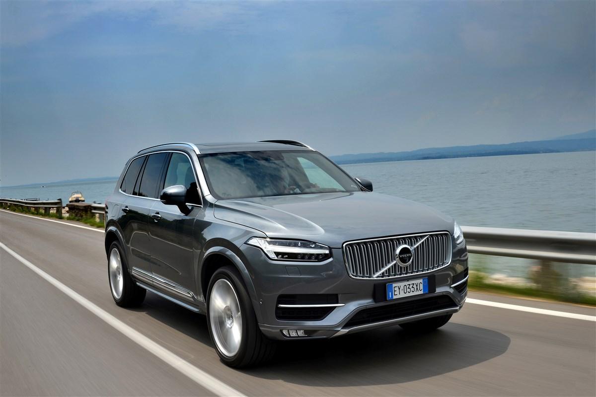 VOLVO XC90 II 2015 - XC90 2.0 t8 phev Ultra Bright awd 7p.ti auto