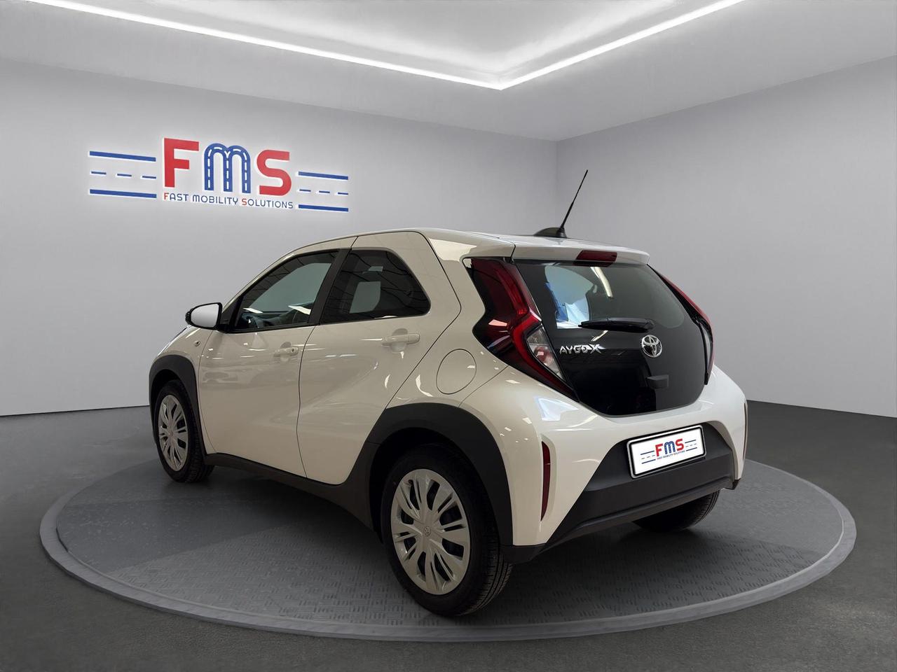 Toyota Aygo X 1.0 Active 72cv