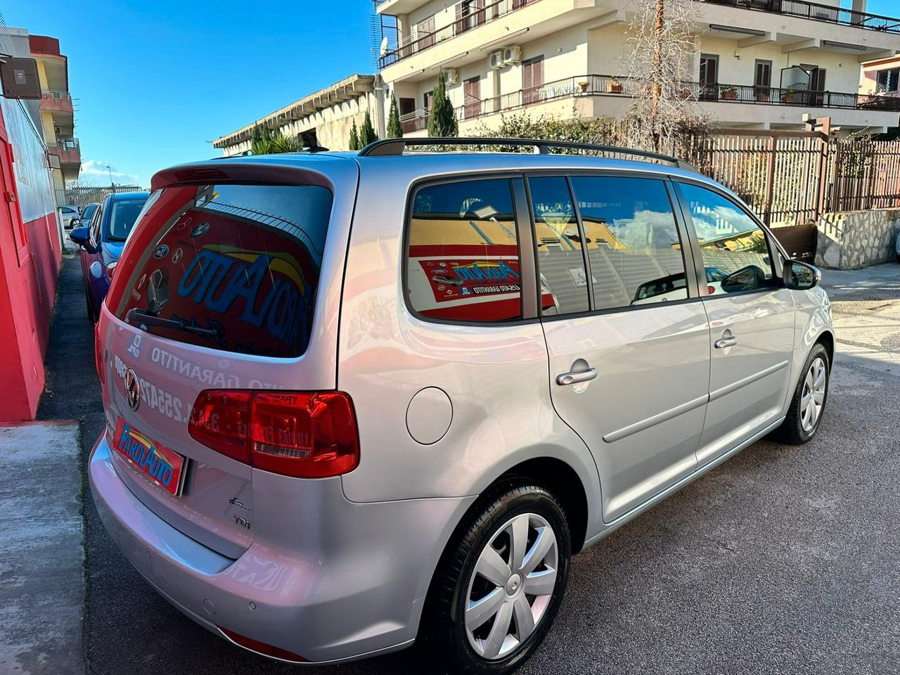 Volkswagen Touran 1.6 TDI 105cv - 2011