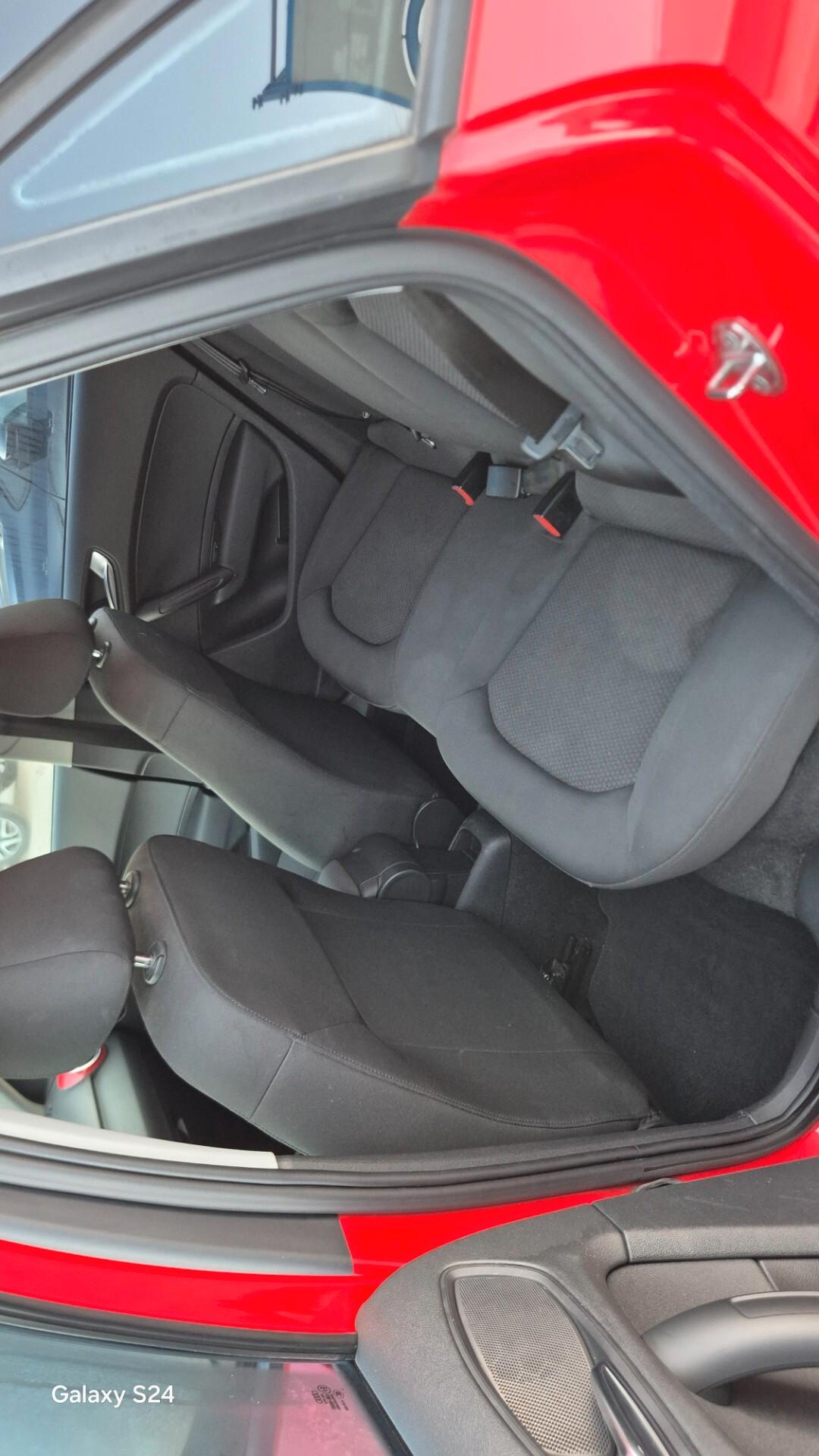 Audi A1 1.6 TDI S line edition plus