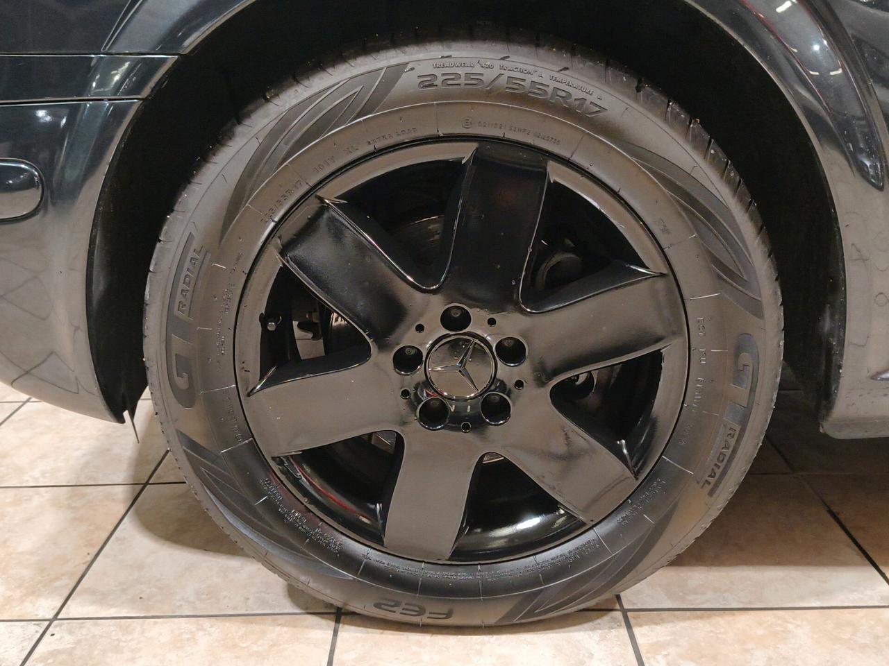 Mercedes-benz Viano 3.0 CDI komby long bi color