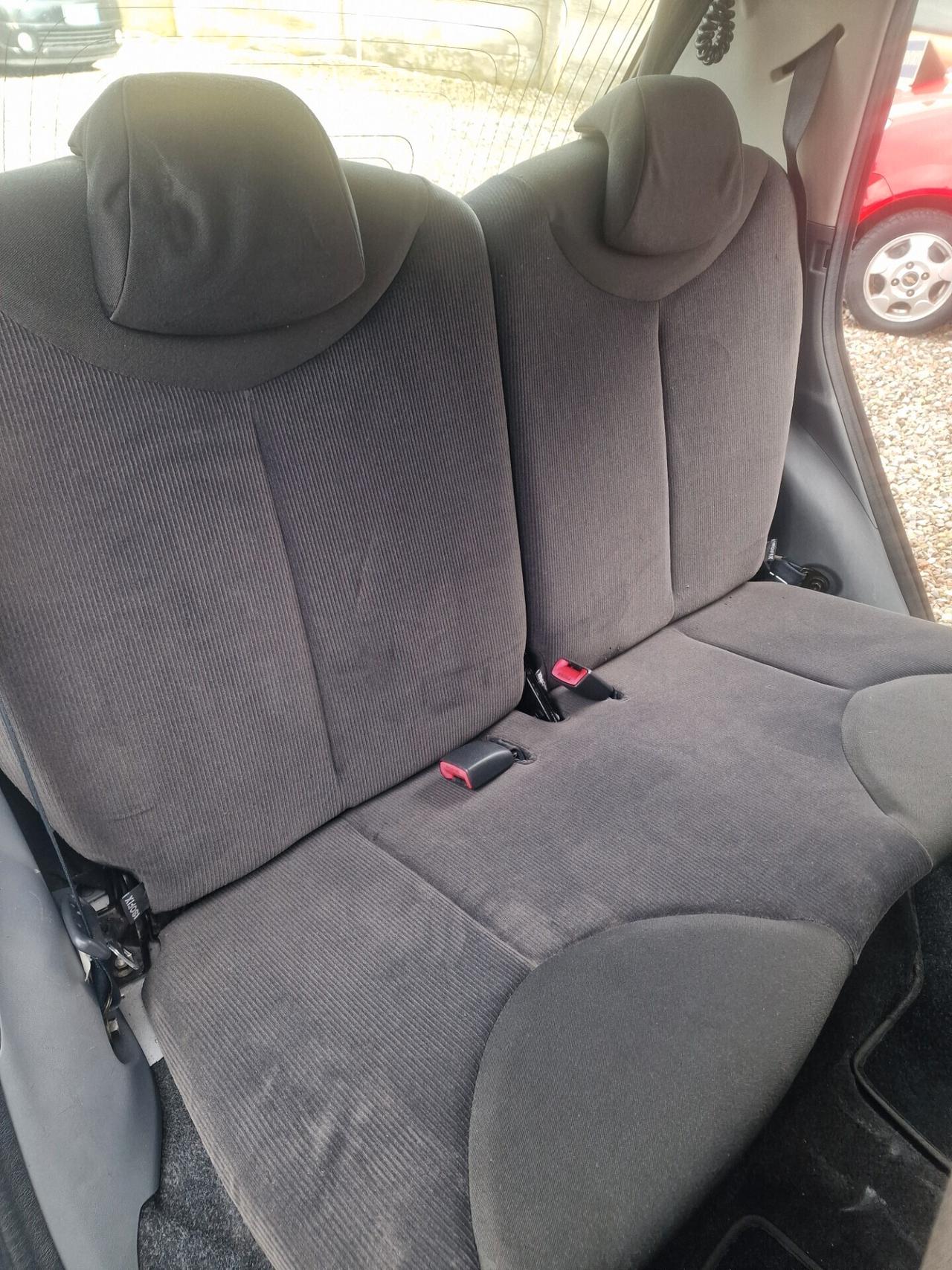 Peugeot 107 1.0 68CV 5p. Plaisir 2Tronic