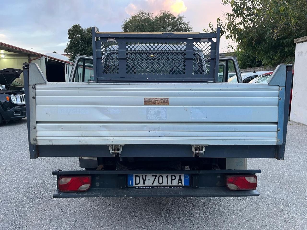 Mahindra goa pick-up-2.5-4x4-dop.cab-cass.rib-2010