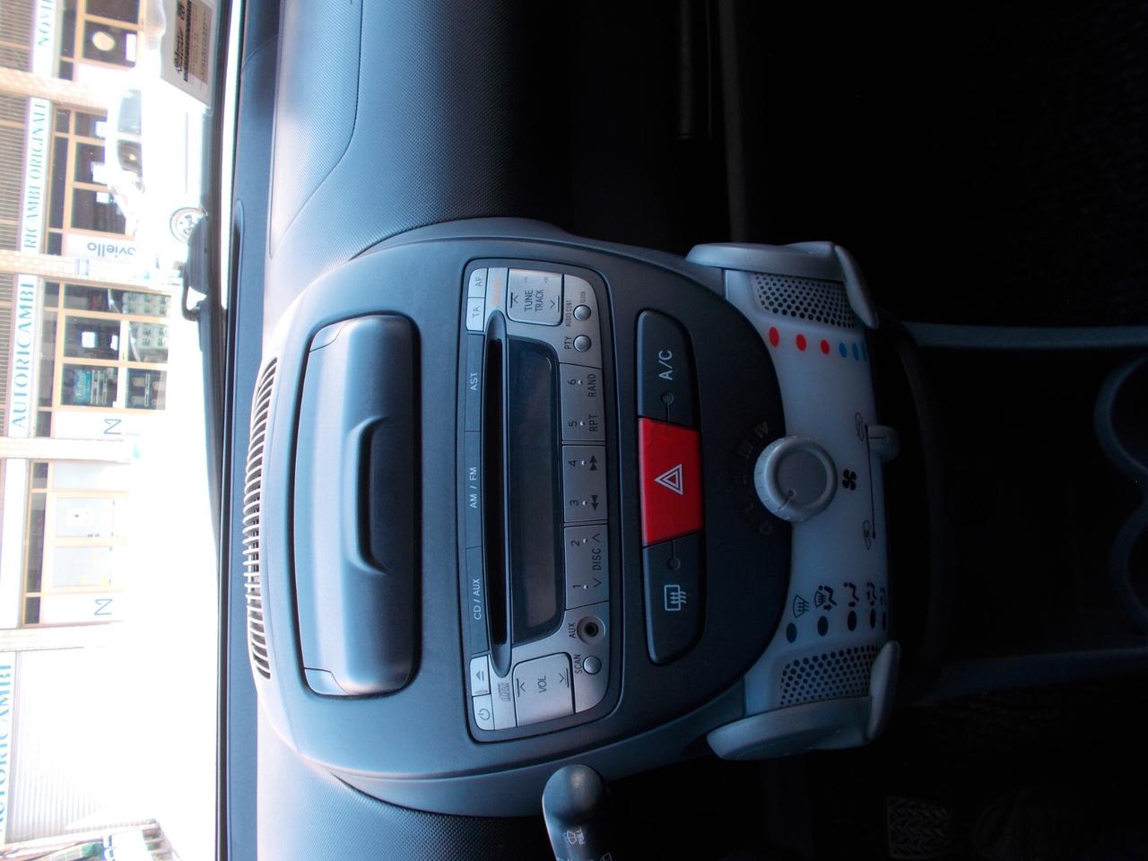 Toyota Aygo 1.0 12V VVT-i 5 porte Lounge