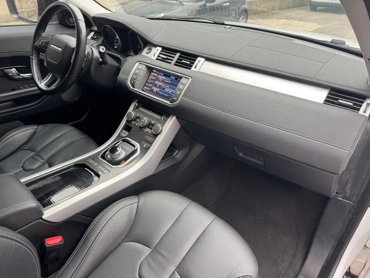 Land Rover Range Evoque 2.2 TD4 5p. Prestige
