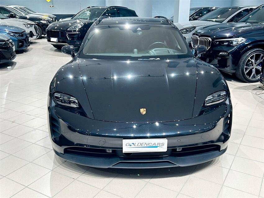Porsche Taycan 4S Cross Turismo