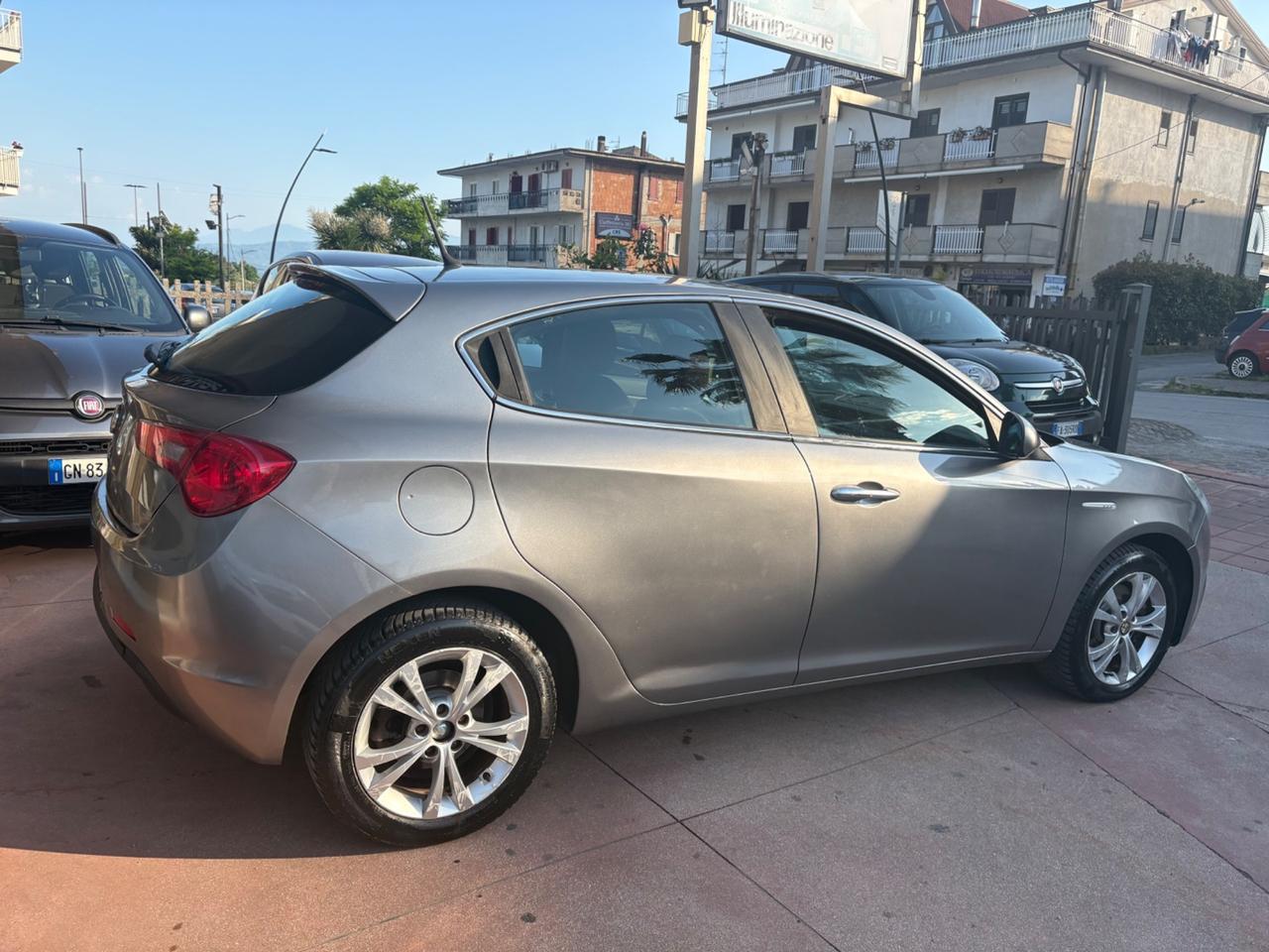 Alfa Romeo Giulietta 1.4 Turbo MultiAir Distinctive