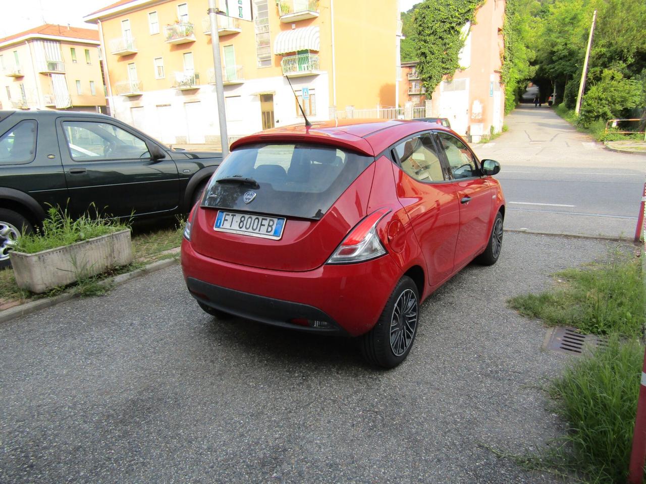 Lancia Ypsilon 1.2 70CV "64.400 km" GPL casa madre, Bluetooth