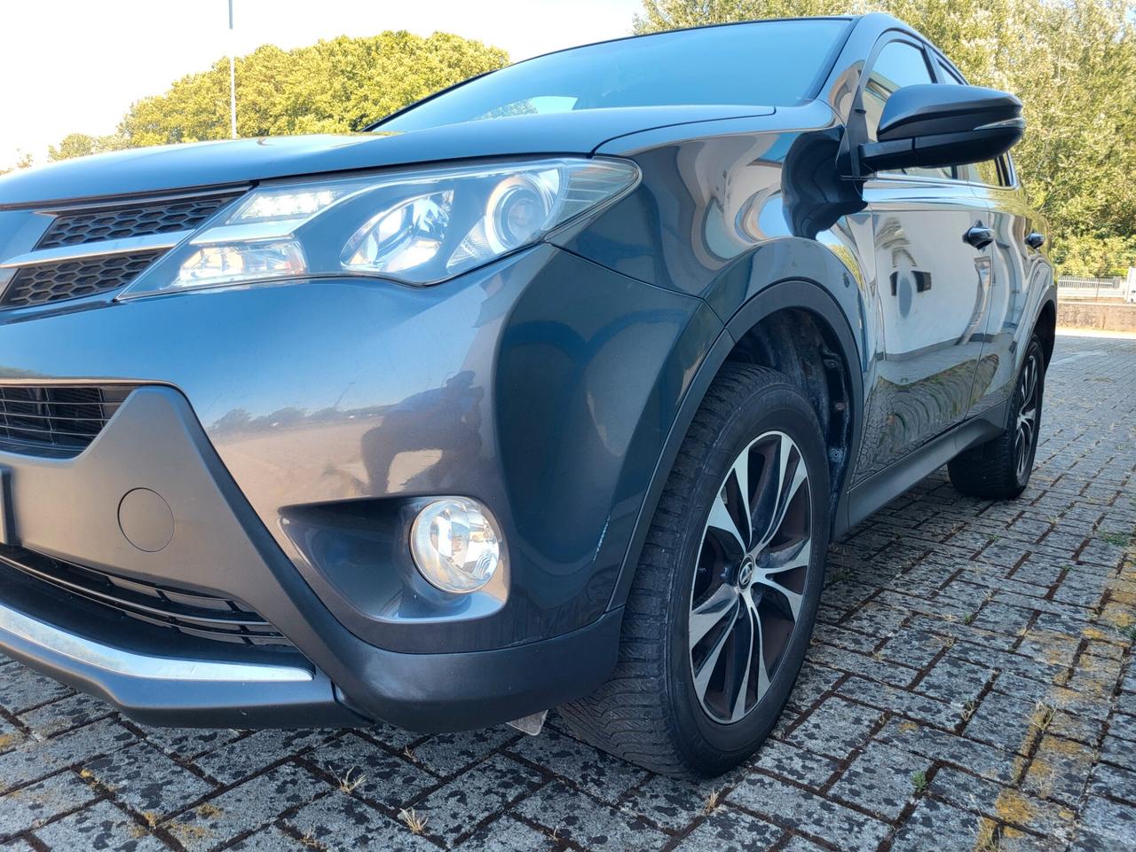 Toyota RAV 4 RAV4 2.0 D-4D 2WD Style