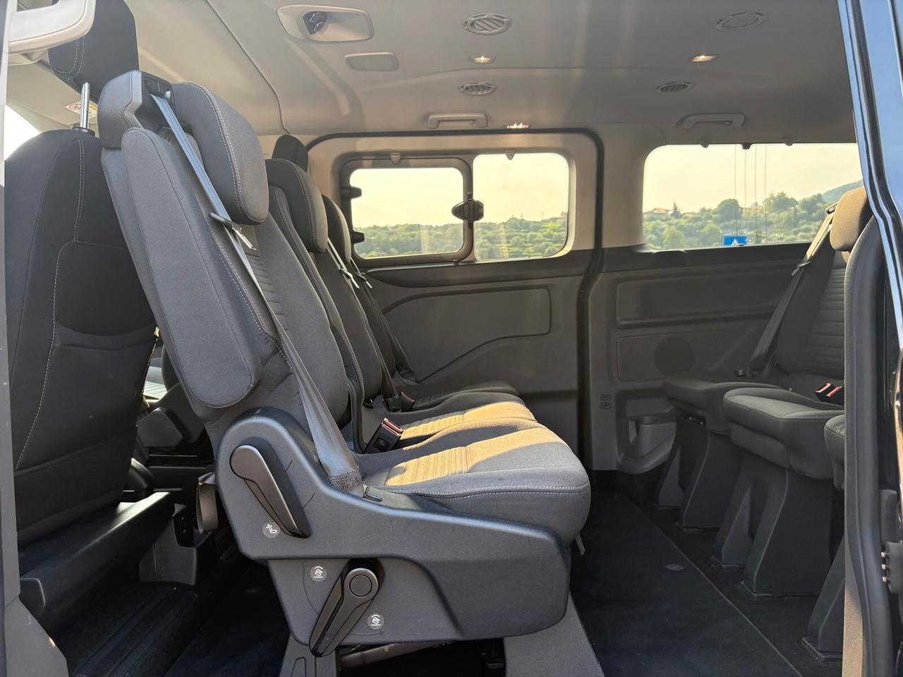 Ford Tourneo Custom FORD TOURNEO CUSTOM 2.0 131CV 8 POSTI TITANIUM - UNICO PROPRIETARIO