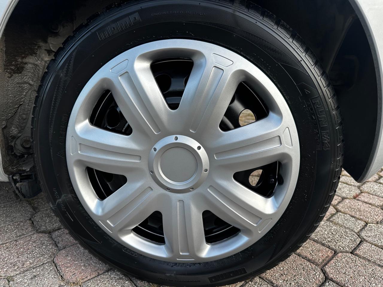 Toyota Aygo 1.0 12V VVT-i 5 porte