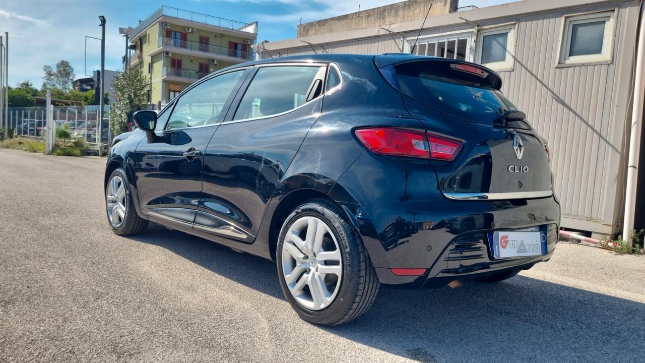 Renault Clio dCi 8V 75 CV 5 porte Duel2
